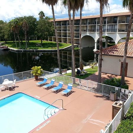 Vista Inn Lake Tarpon Palm Harbor Exterior foto